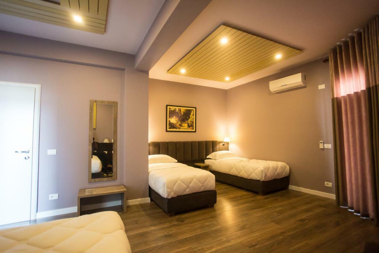 Vila Verde Beach Hotel Durrës 외부 사진