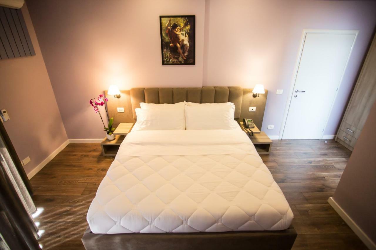 Vila Verde Beach Hotel Durrës 외부 사진