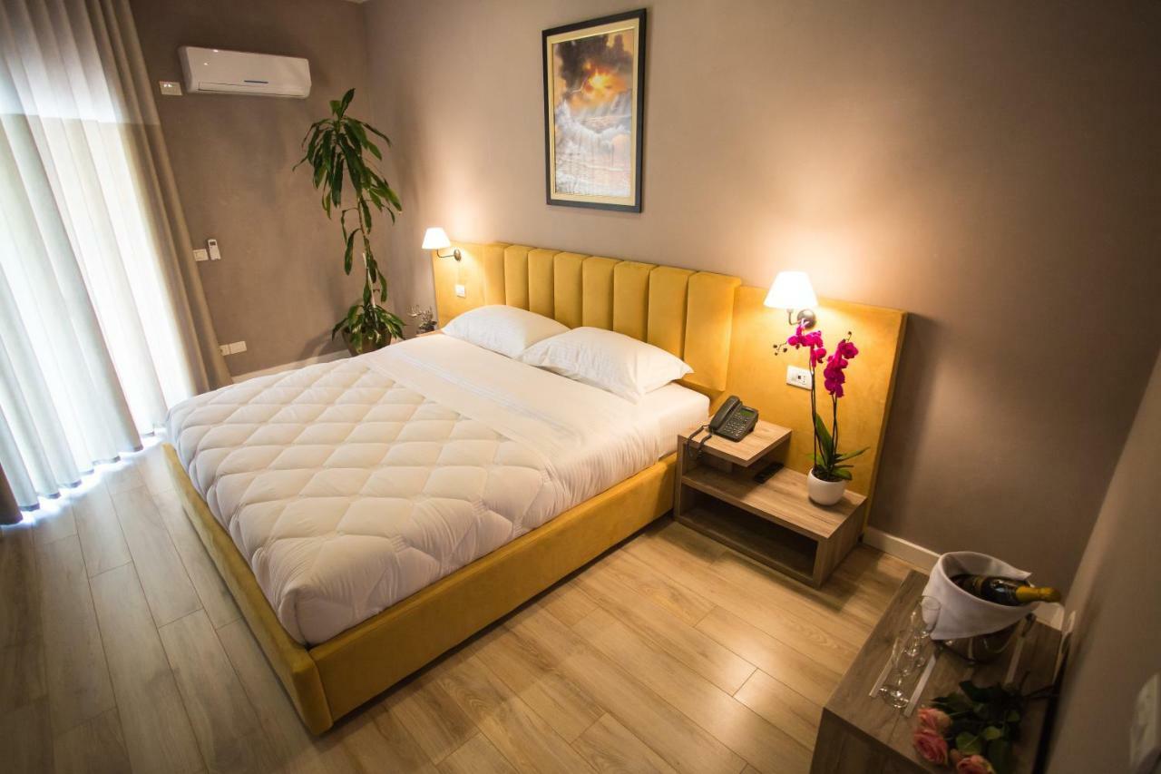 Vila Verde Beach Hotel Durrës 외부 사진